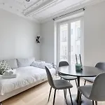 Folie Mericourt Republique 2 Charming Apartment 2Br
