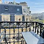 Chalgrin Boutique Hotel