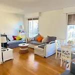 Bright And Comfortable Apartment Passy, Trocadero Paris
