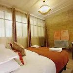 Happy Stay Paris - Suite Hotel De Ville Le Marais