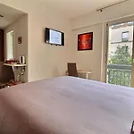 Assia & Nathalie - Luxury B&B Marais