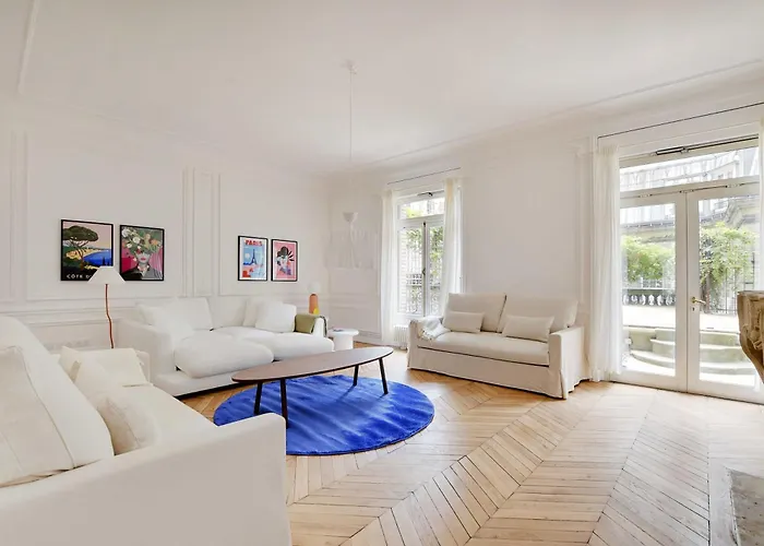 Chic Flat With Garden Terrace -4Br-12P - Trocadero
