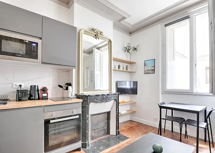Liege - Saint-Lazare, Best Location Very Central