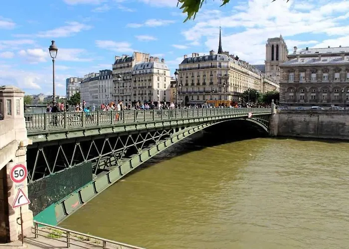 Charming Apartment - 2Br-5P- Hotel De Ville