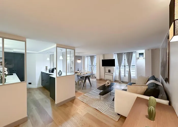 Luxurious Family Rental Near Luxembourg