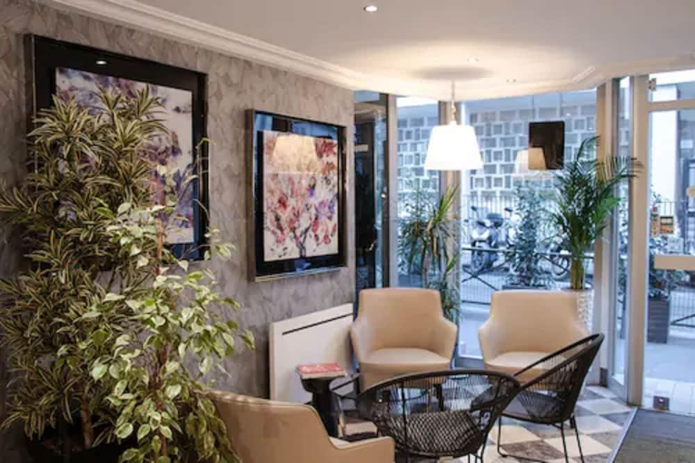Marena 3* Paris