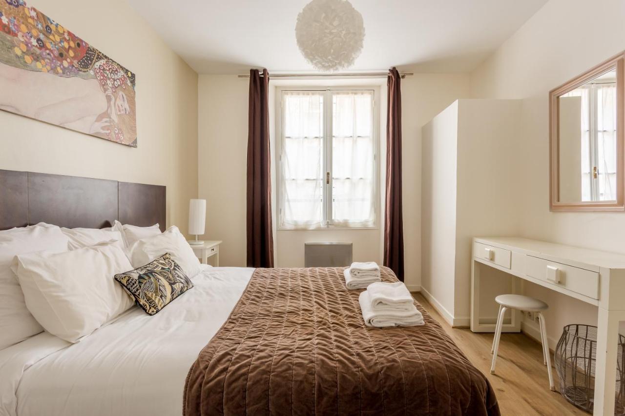 Apartment Saint Honore Louvre With Ac