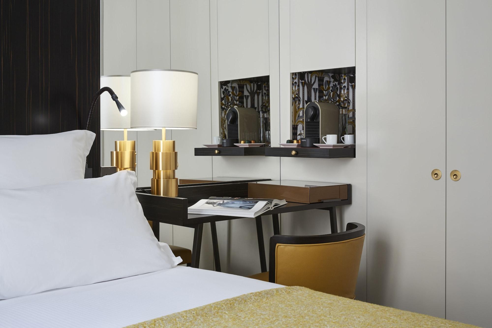 Hotel Montalembert Paris