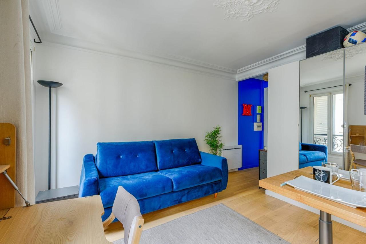 Apartment Modern Close To The Champs Elysees - - Welkeys