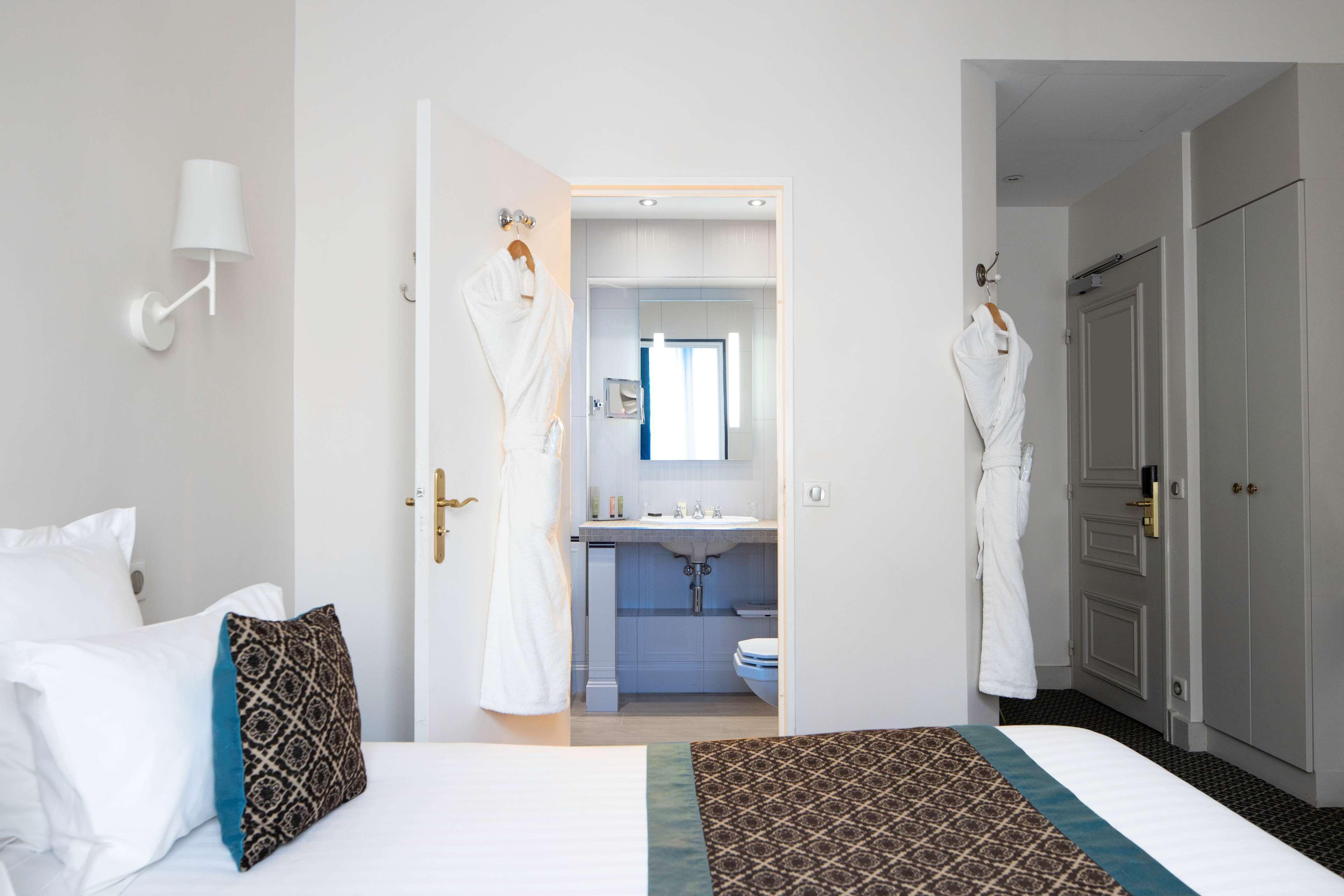Bradford Elysees - Astotel Hotel 4*