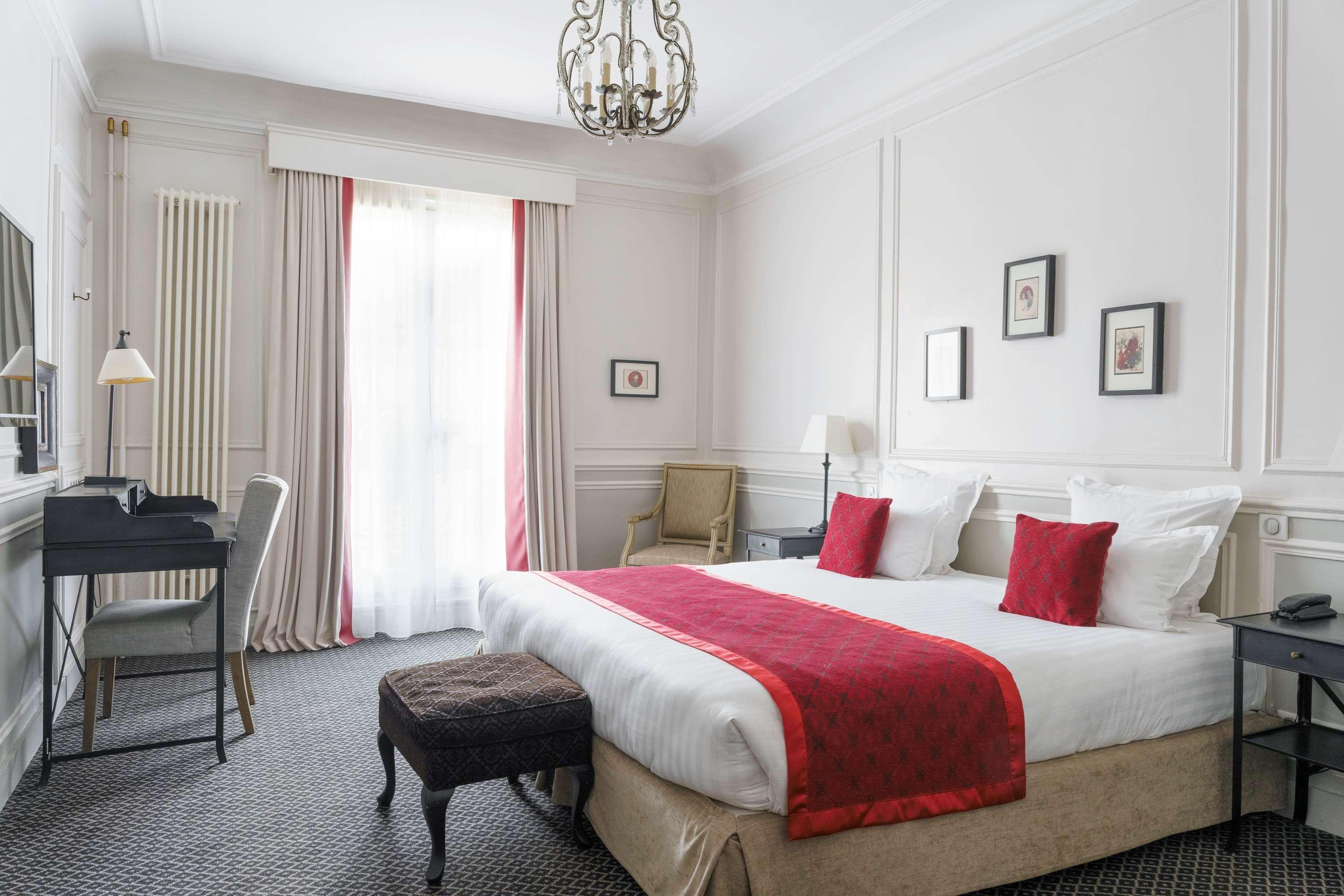 Bradford Elysees - Astotel Hotel Paris