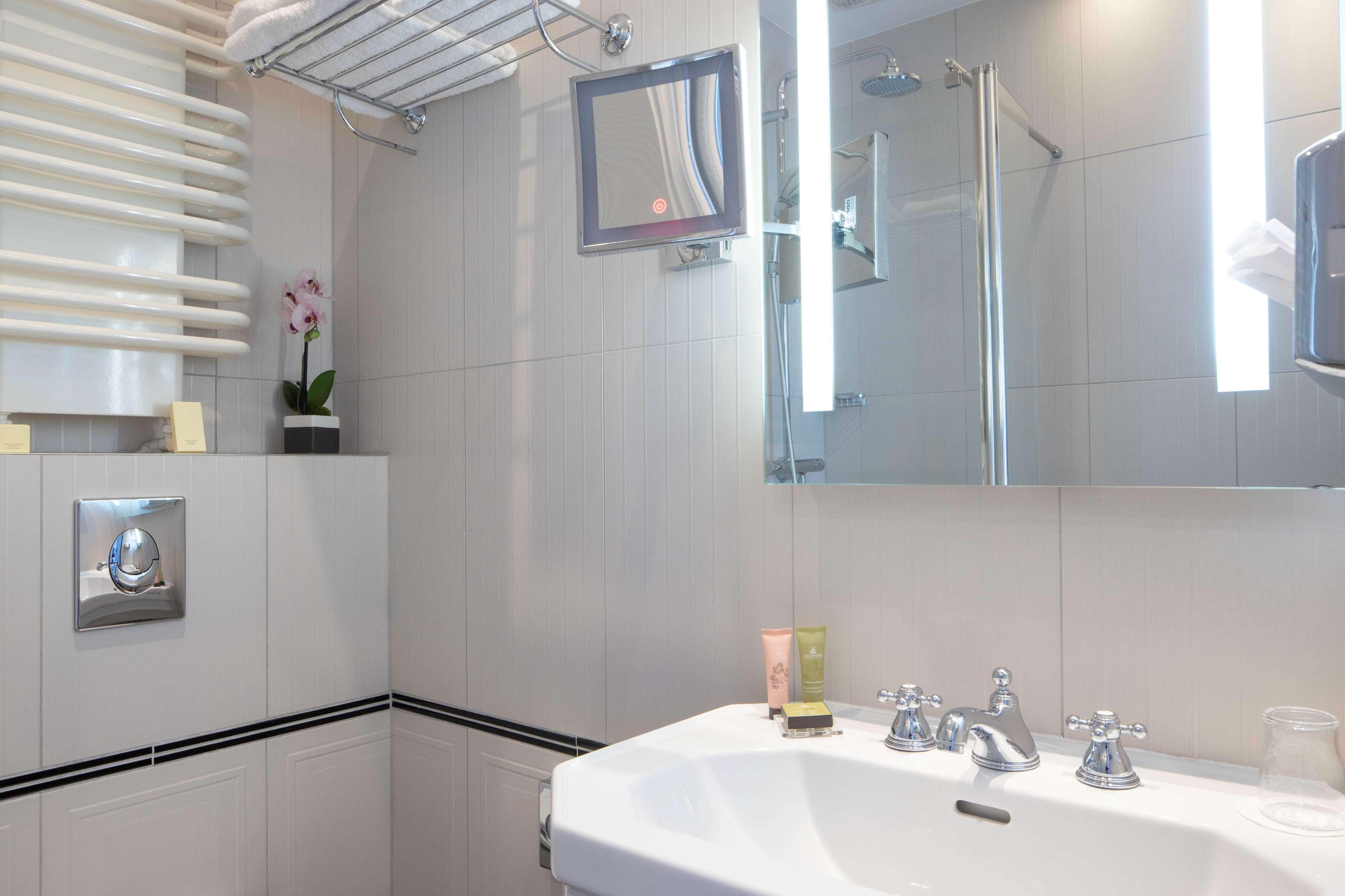 Bradford Elysees - Astotel Hotel 4*