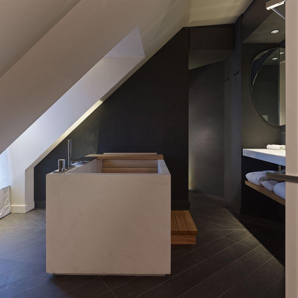 De Nell Hotel 5*