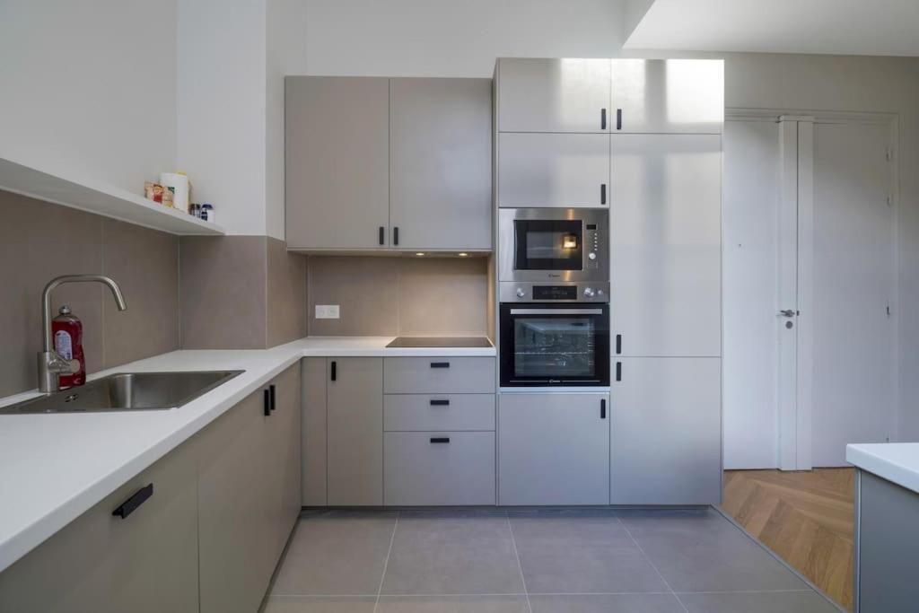 Apartment 6pers#2bedrooms#victor Hugo#arc De Triomphe