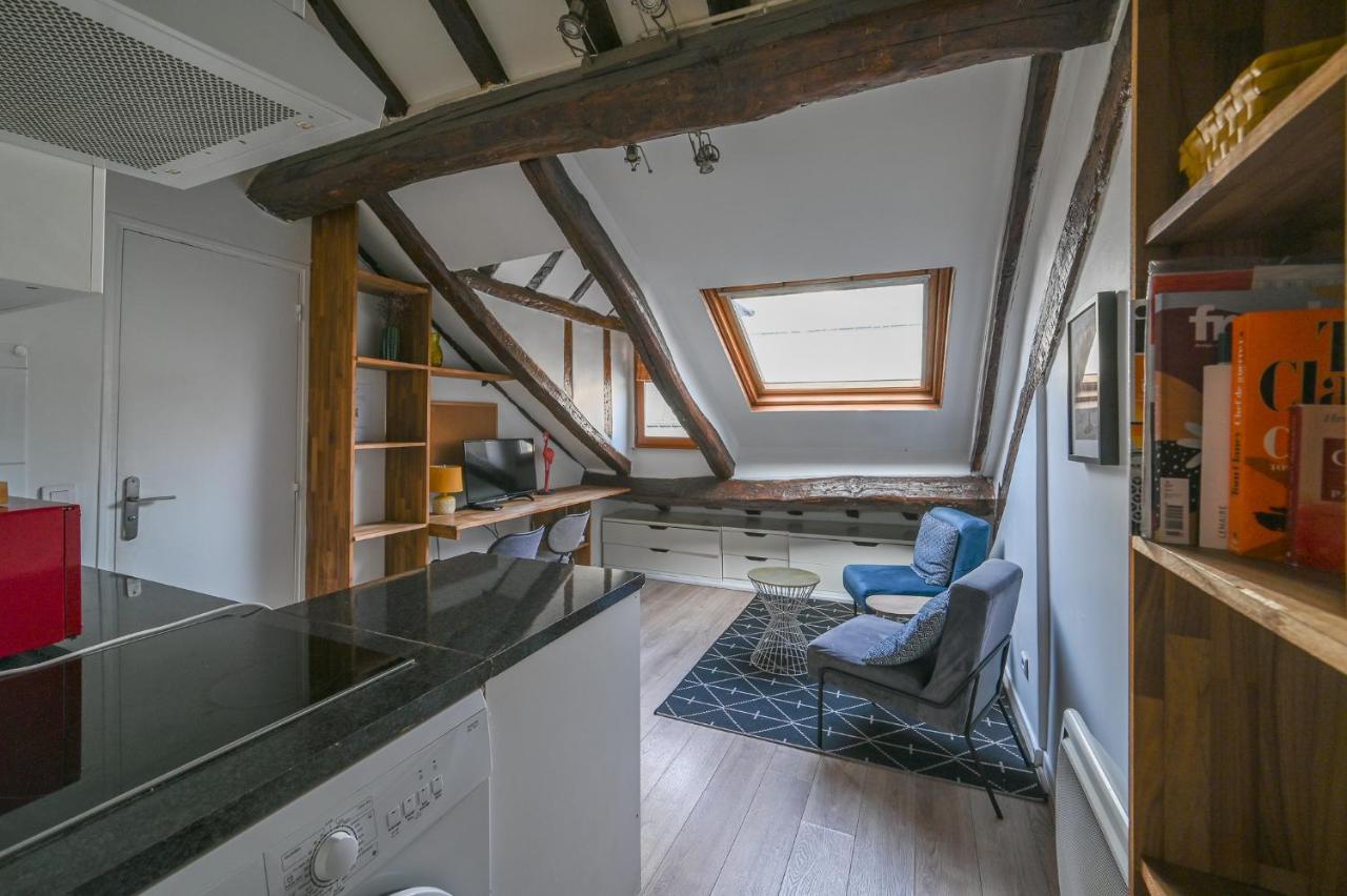 Appartement Clery 58 *