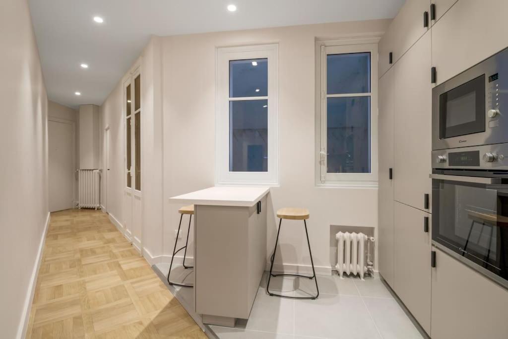 B.appart 6pers#2bedrooms#victorhugo#arcdetriomphe Apartment