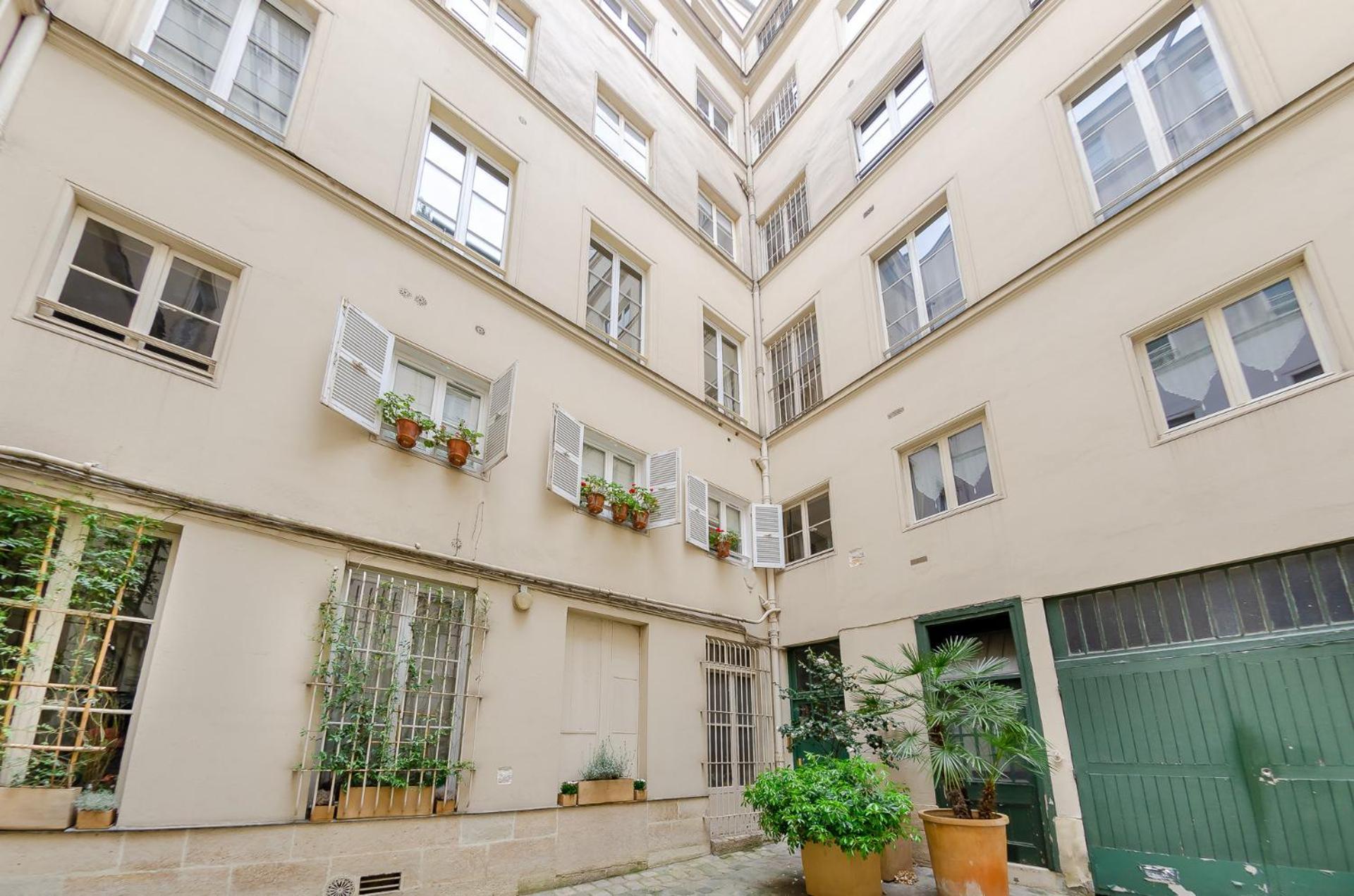 Tuileries - Vendome Apartment *