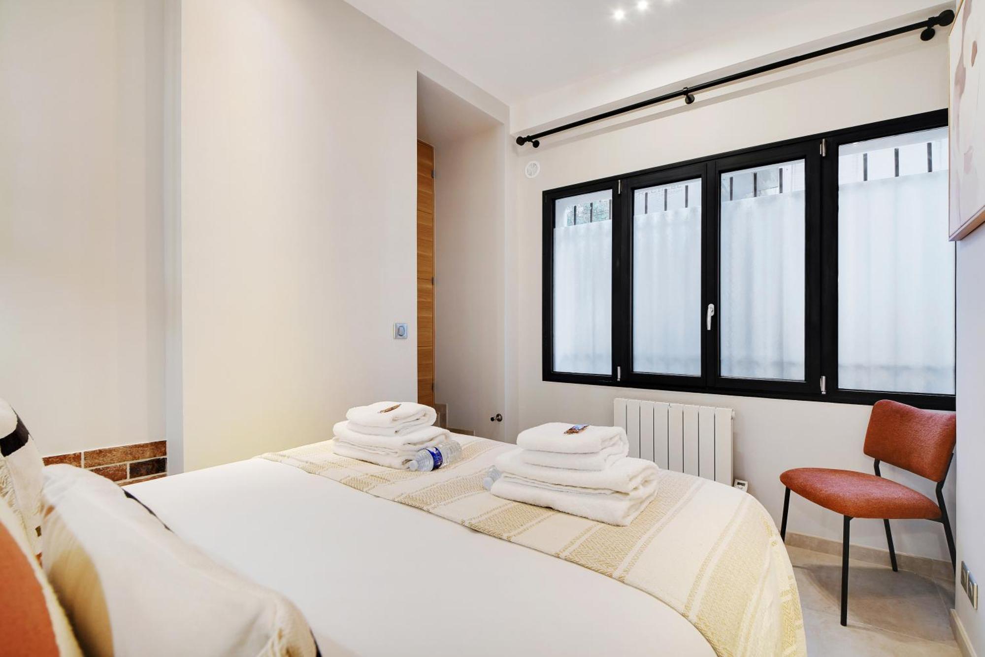 Superbe Appartement- 7p- Sacre Coeur Ramey I Appartement Paris