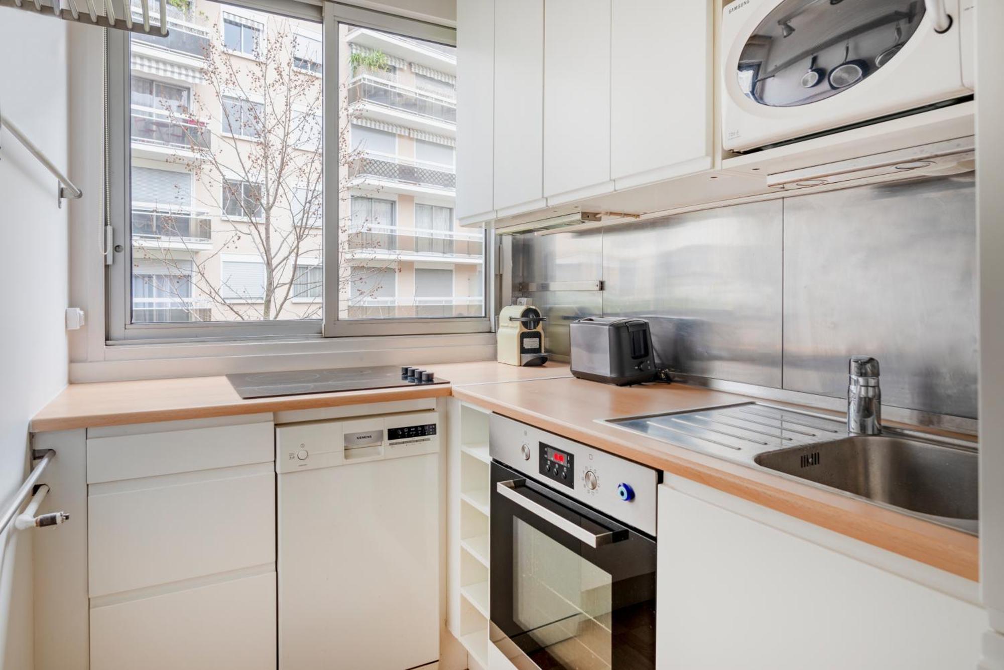 Apartment Arsonval Design