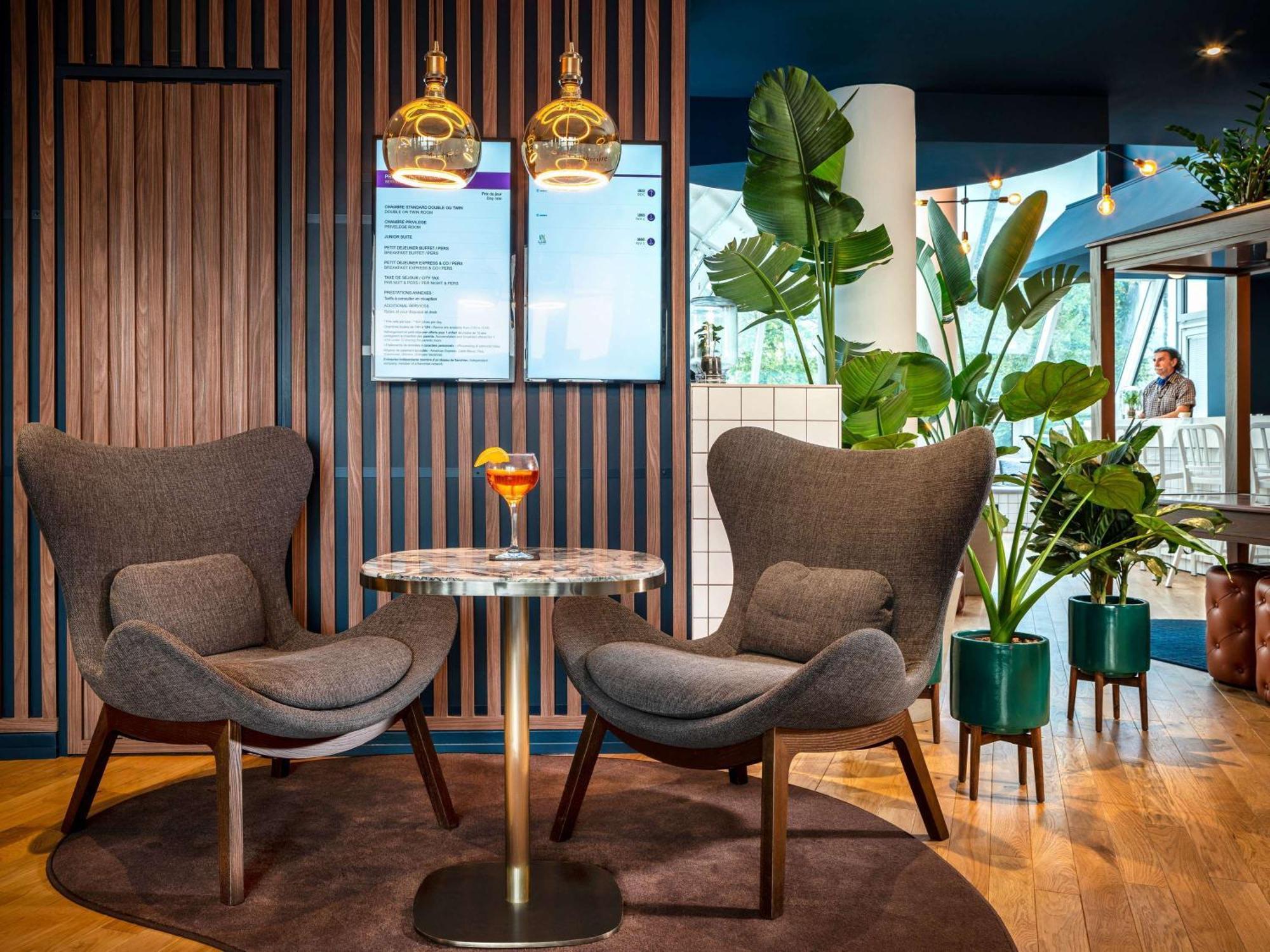 Hotel Mercure Montparnasse Pasteur Paris