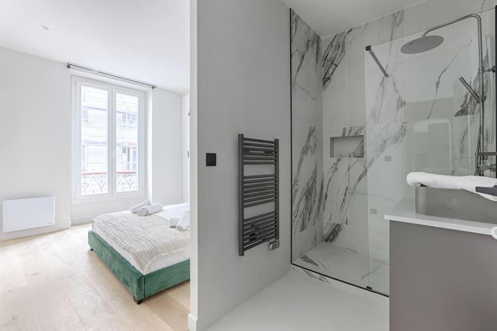Folie Mericourt Republique 2 Charming 2br Apartment Paris