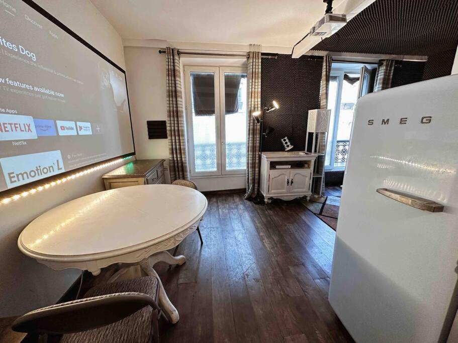 Appartement With Cinema@paris Chatelet *