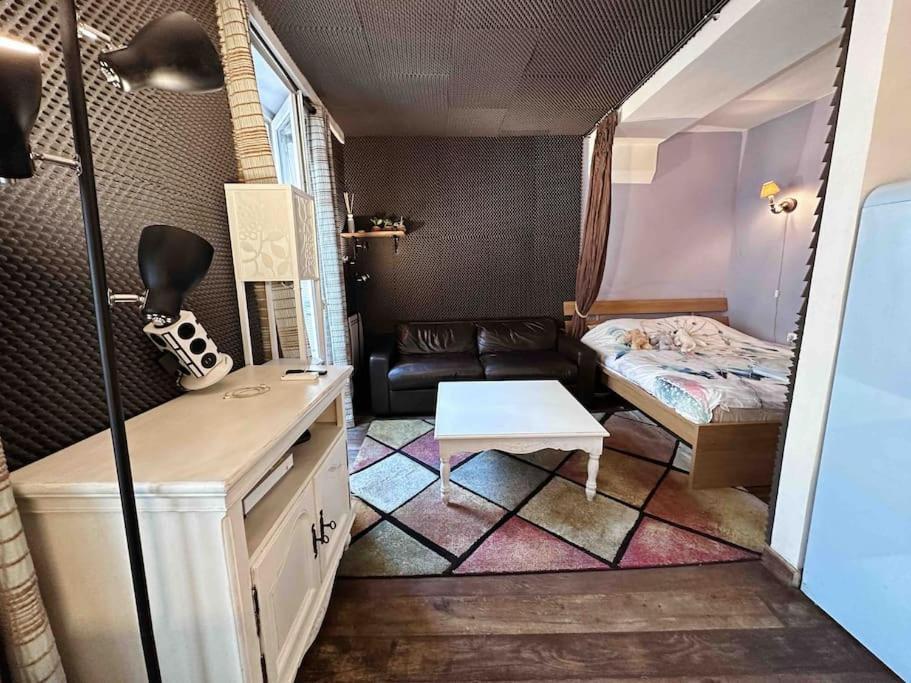 With Cinema@paris Chatelet Appartement *