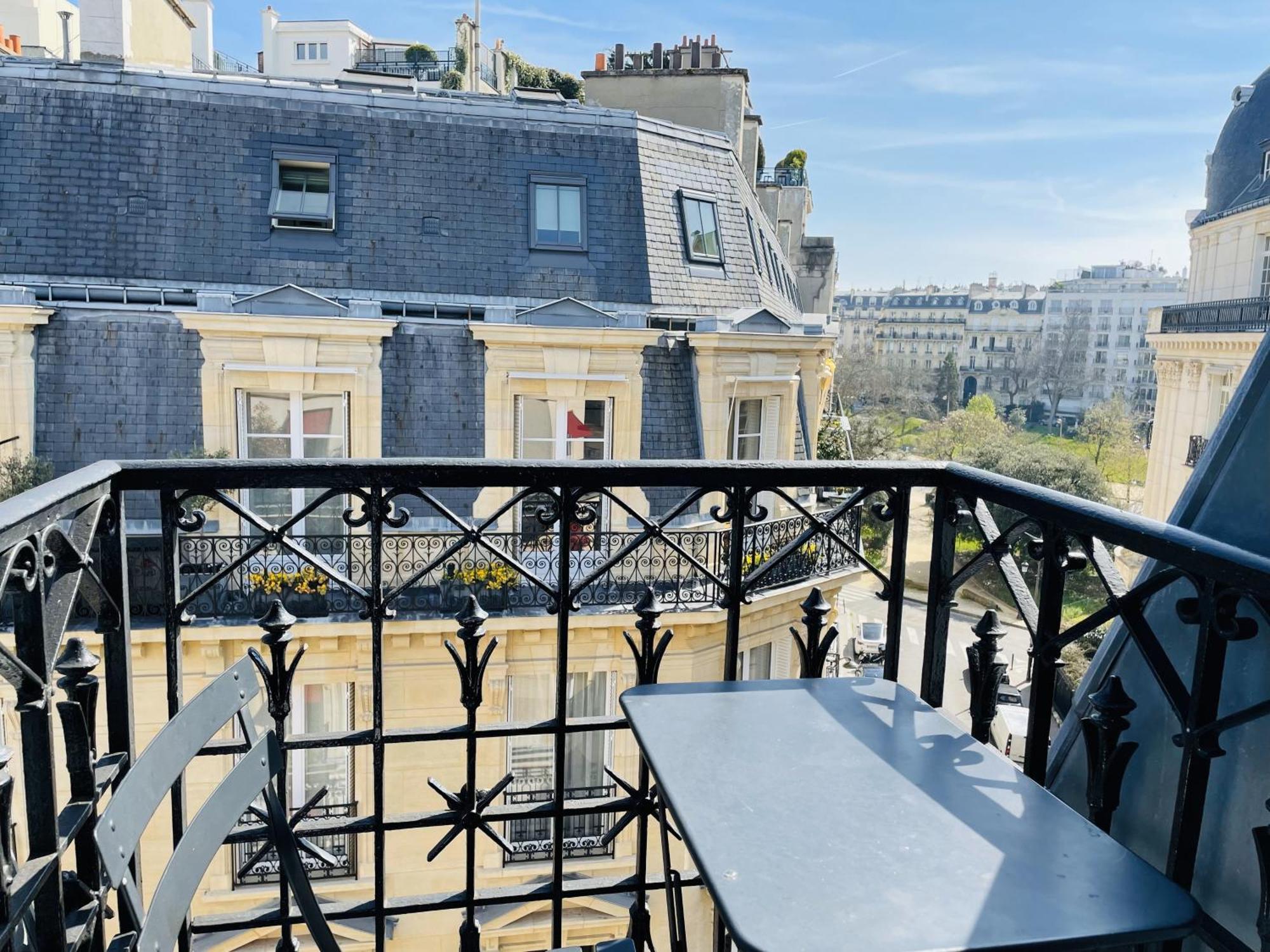 Chalgrin Boutique 4* Paris