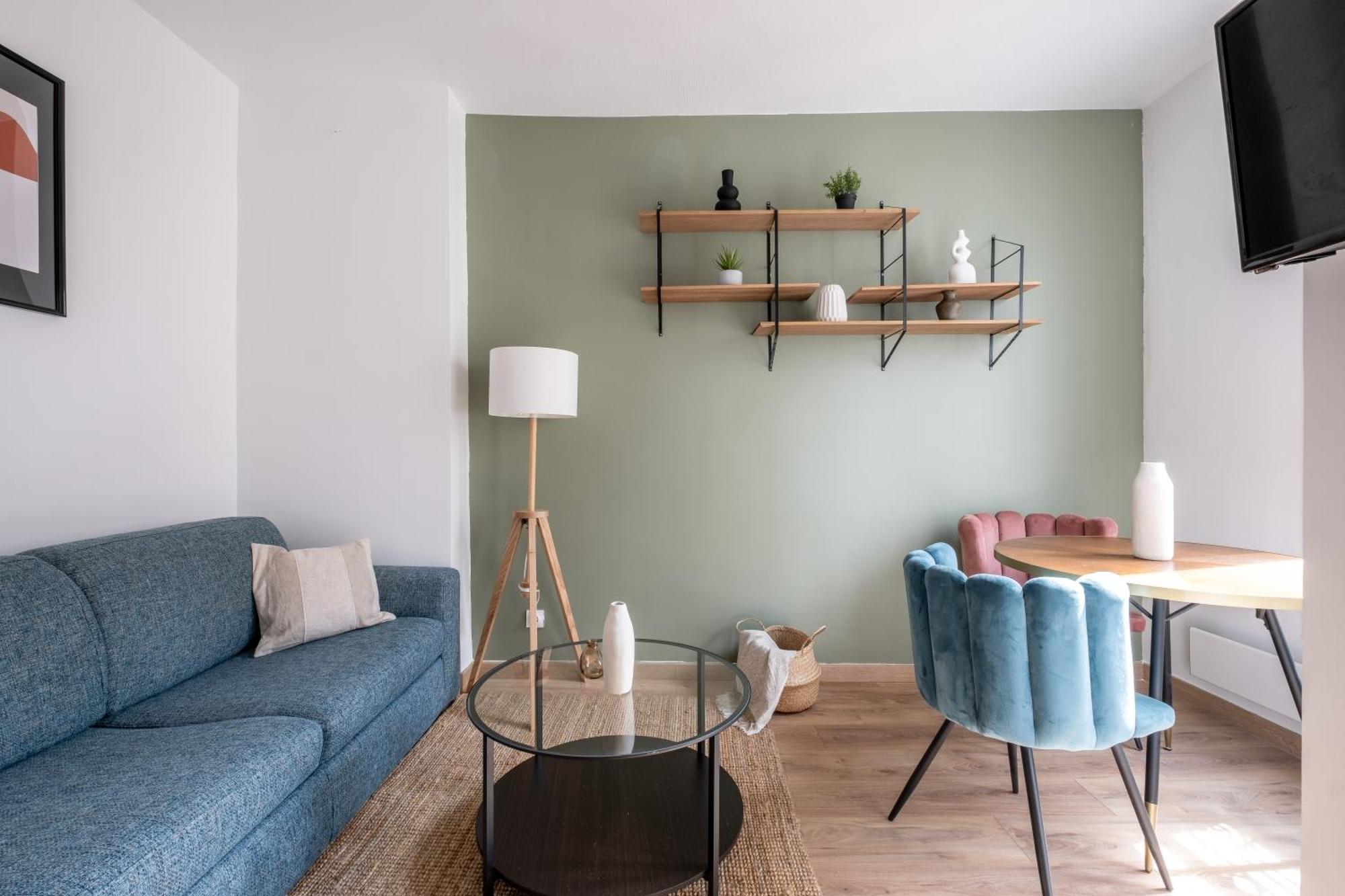 Luxueux A Moquet Apartment *