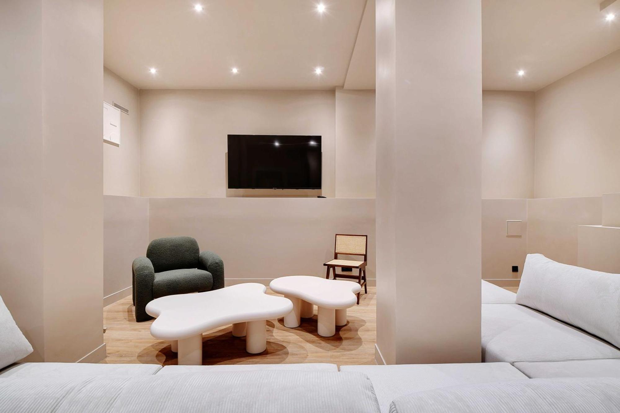 Elegant - 5bd-12p - Heart Of 'le Marais'