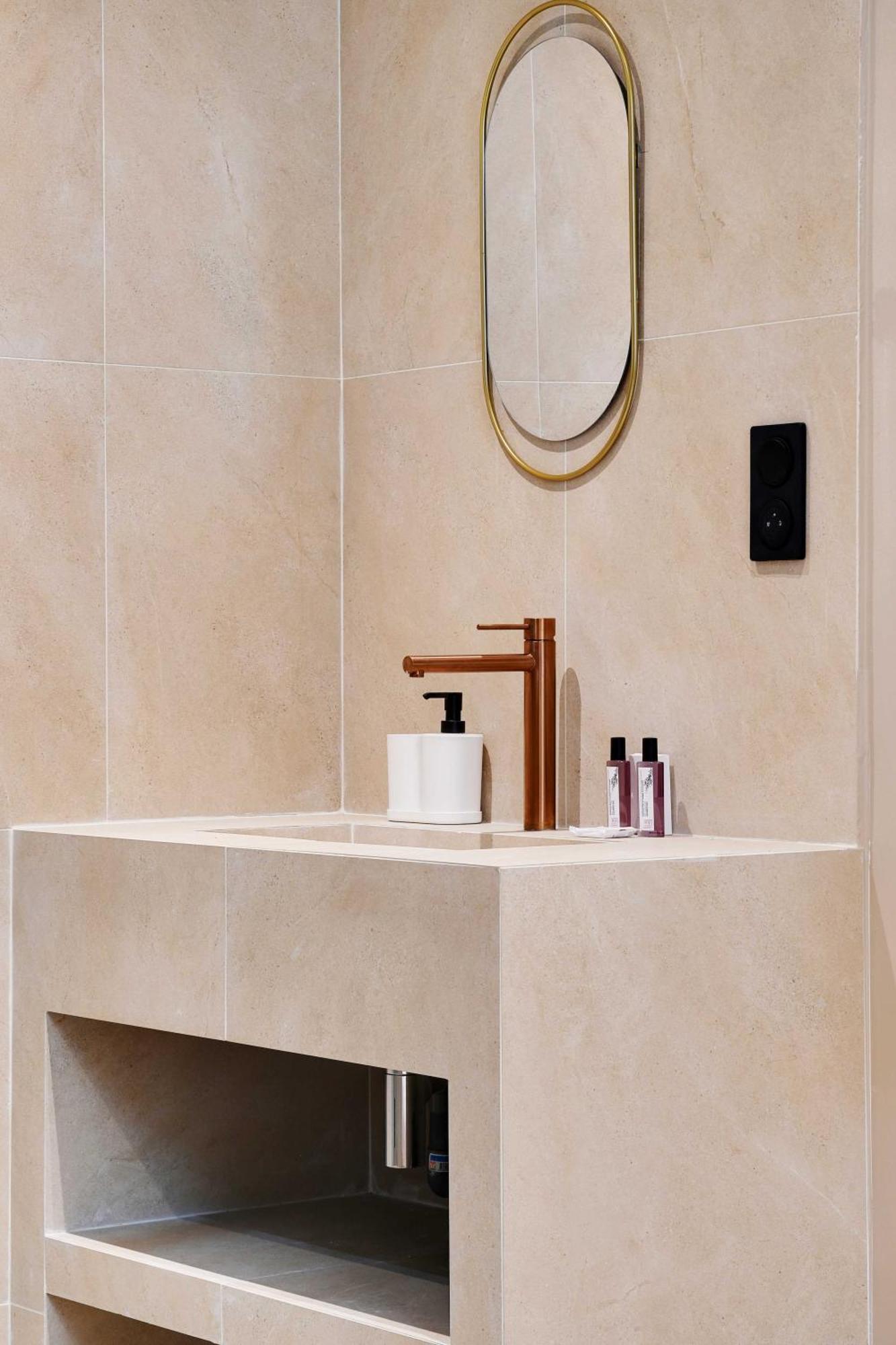 Elegant - 5bd-12p - Heart Of 'le Marais' * Paris