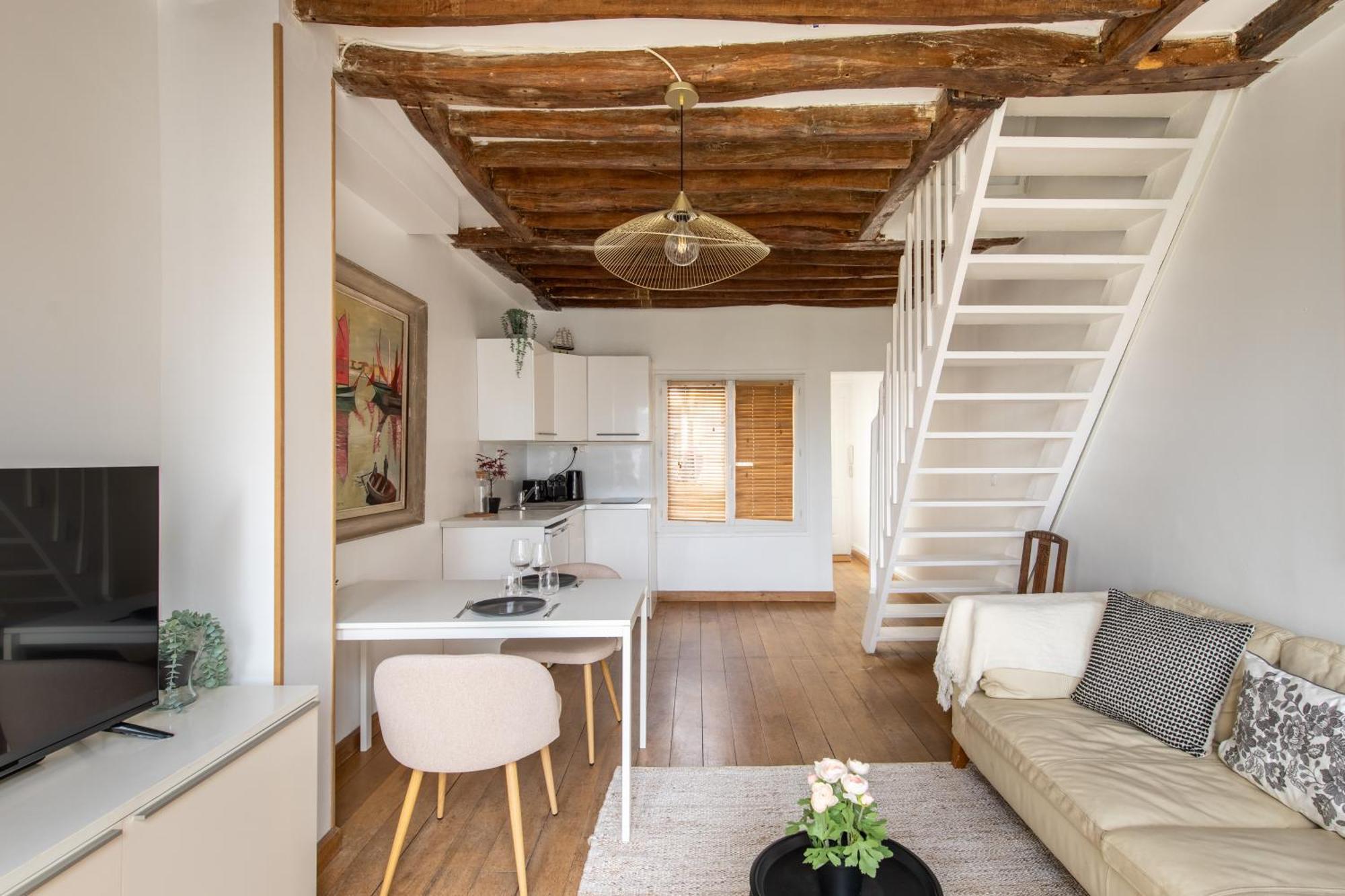 Apartment Geranimus 36a : Heart Of *