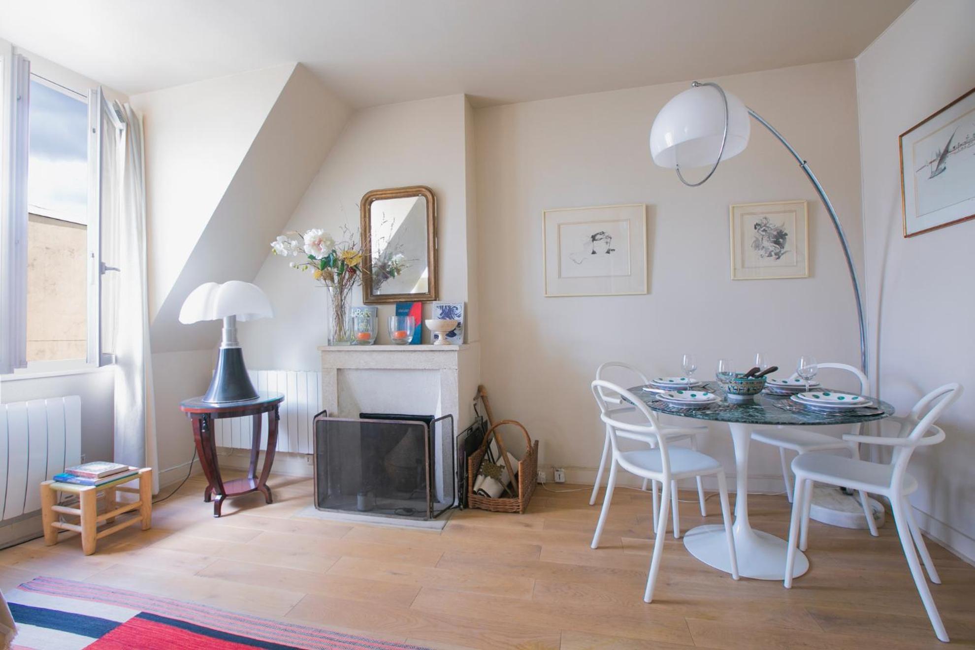 Apartment Cozy 1 Bedroom In Center Of - Sc04 *