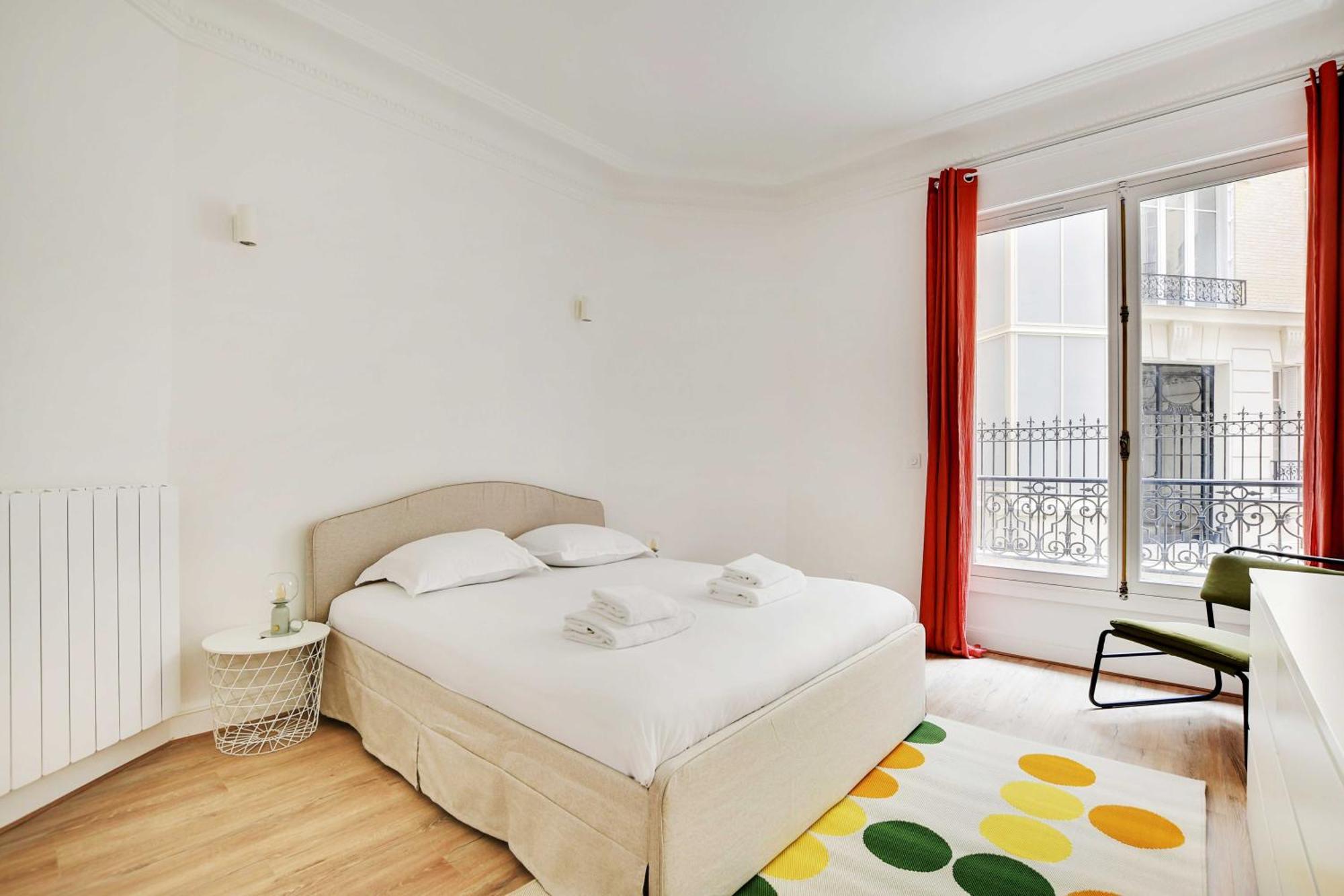 Chic Flat With Garden Terrace -4br-12p - Trocadero