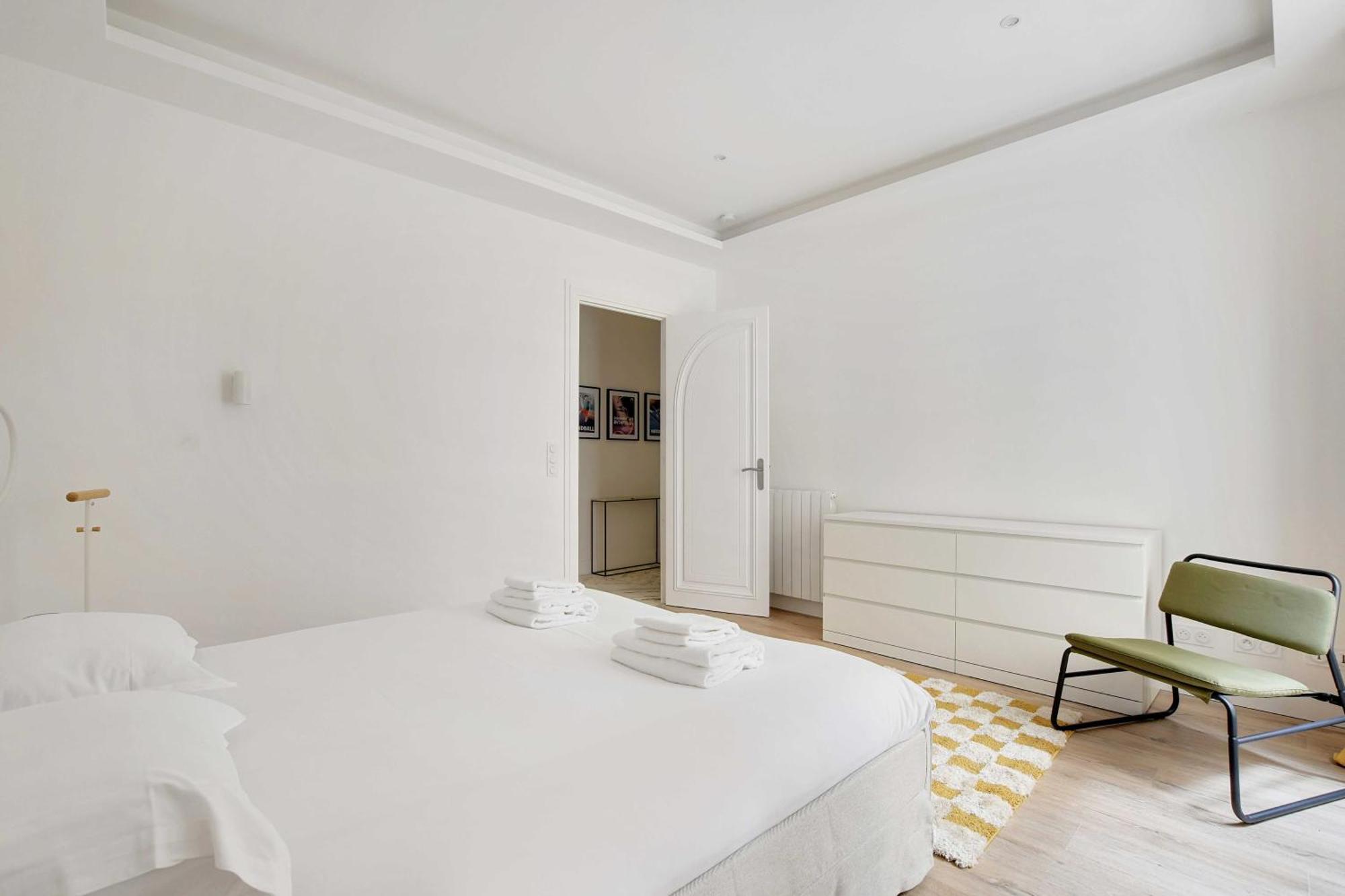 Chic Flat With Garden Terrace -4br-12p - Trocadero Apartment