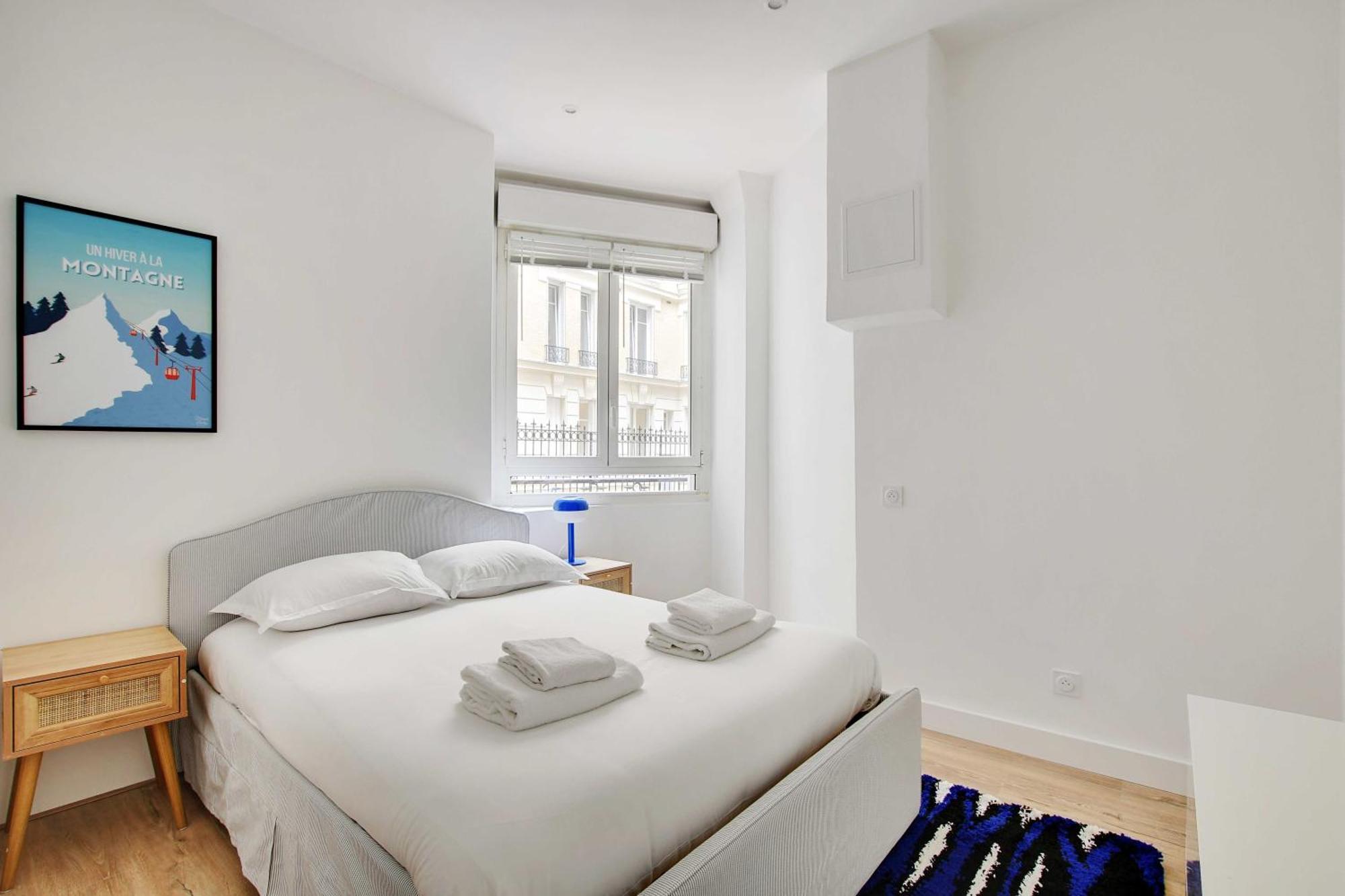 Chic Flat With Garden Terrace -4br-12p - Trocadero