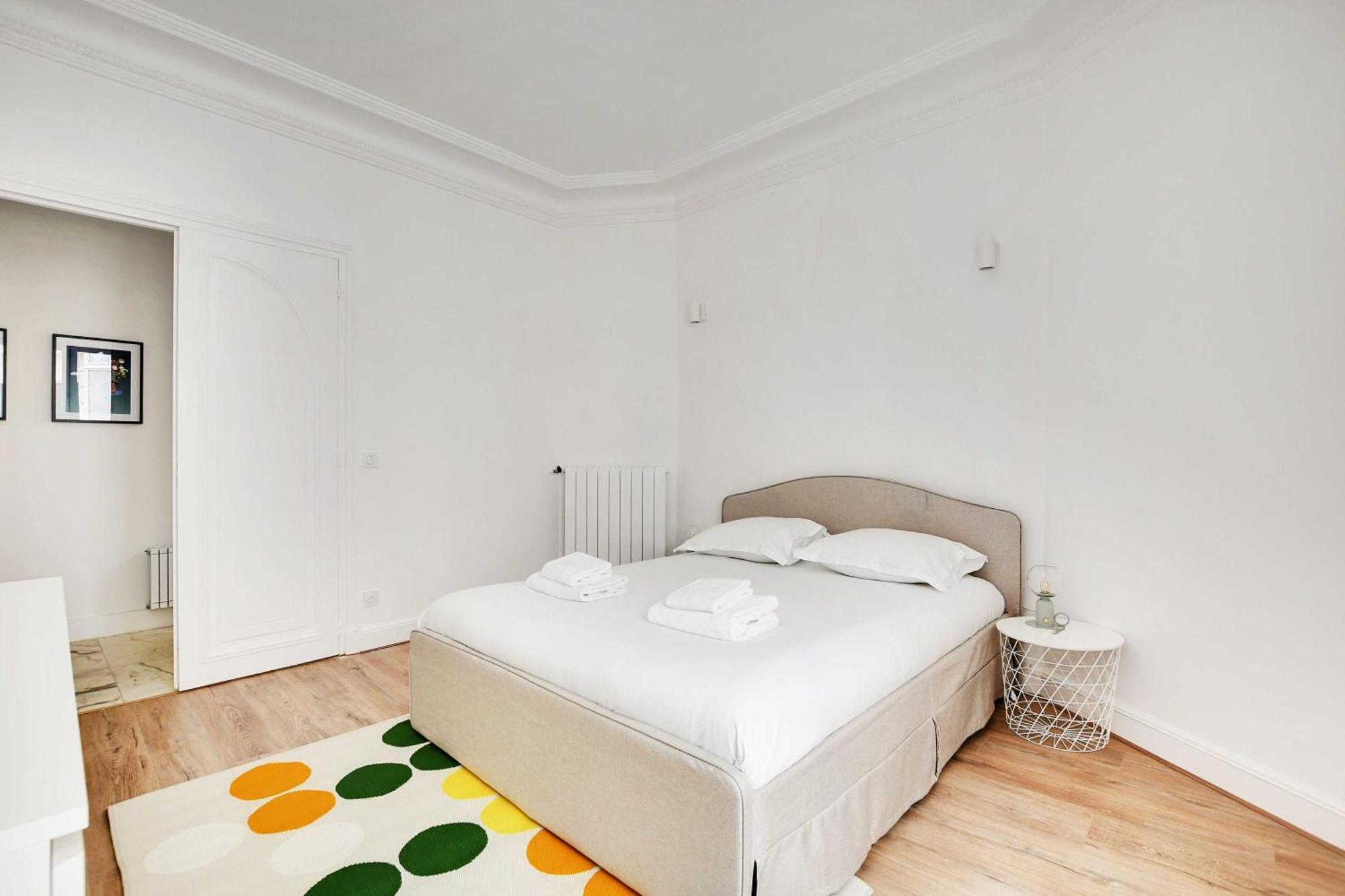 Apartment Chic Flat With Garden Terrace -4br-12p - Trocadero
