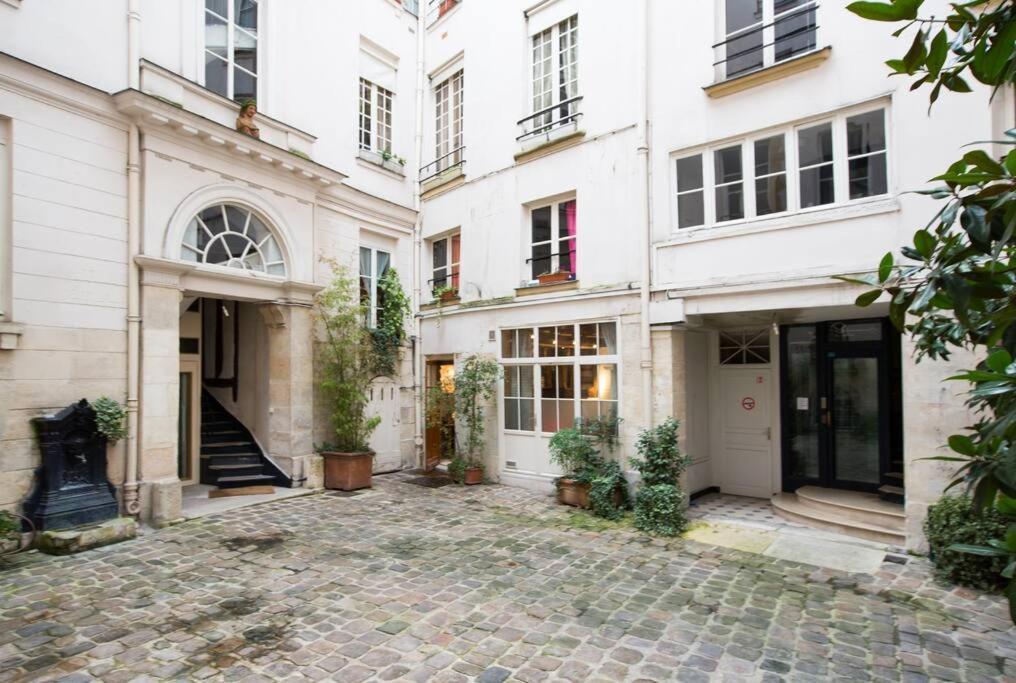 Charming Rue St Andre Des Arts Appartement Paris
