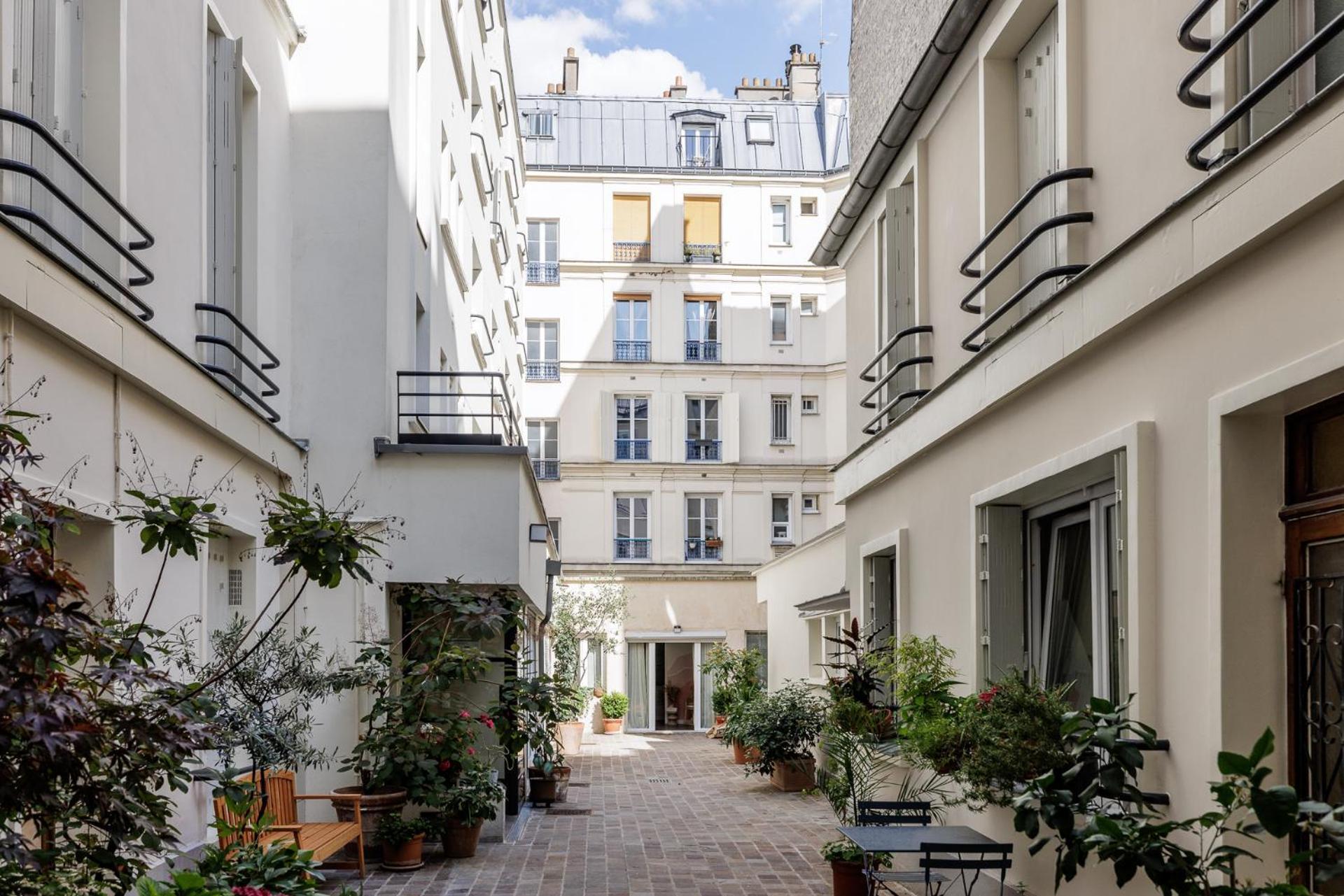 Loft Chic & Cosy, 9, Anvers - Montmartre Apartment Paris