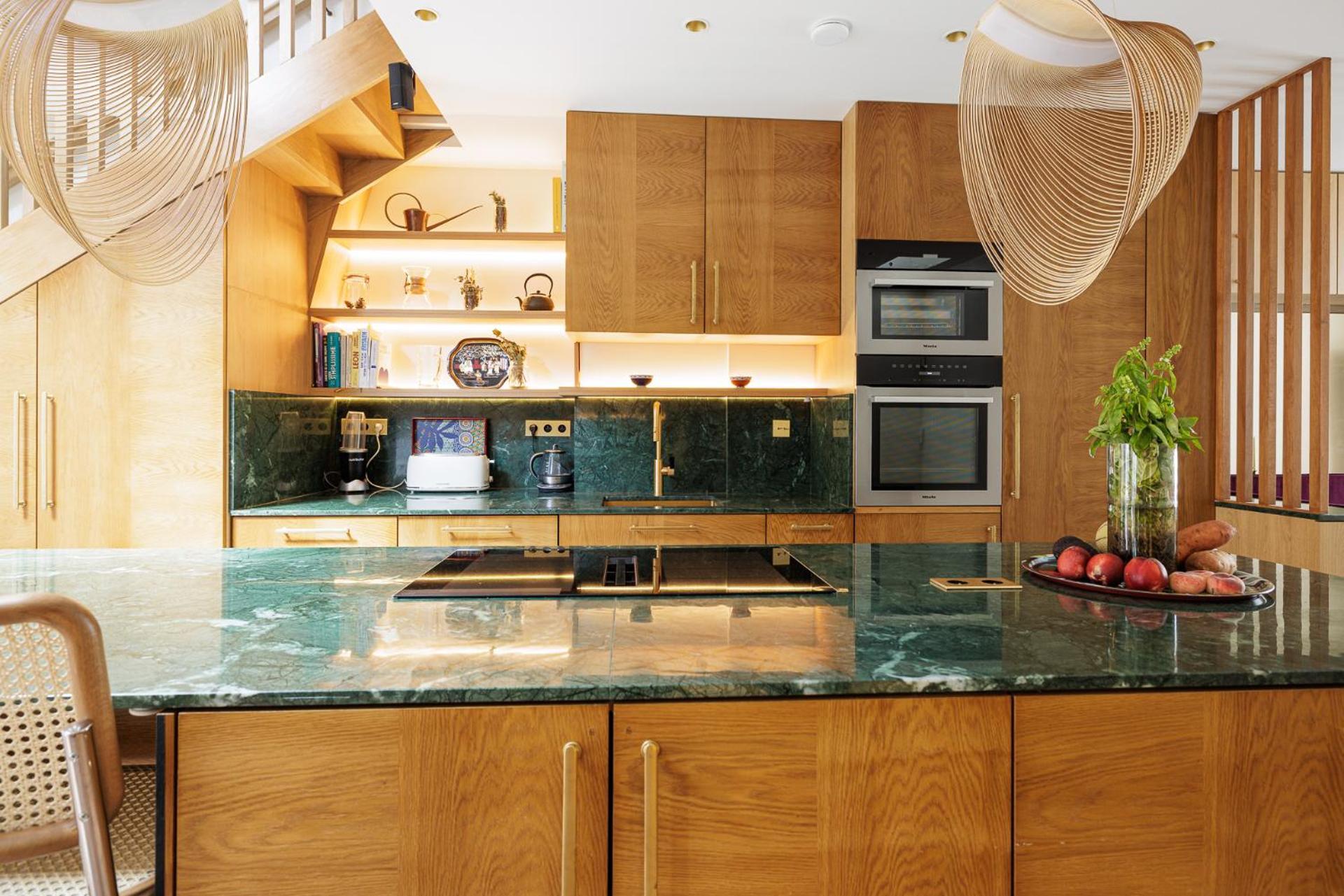 Loft Chic & Cosy, 9, Anvers - Montmartre Apartment