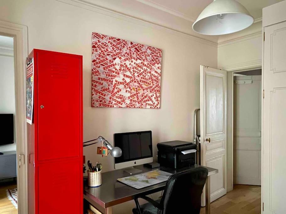 De Charme Pres Montmartre Apartment *