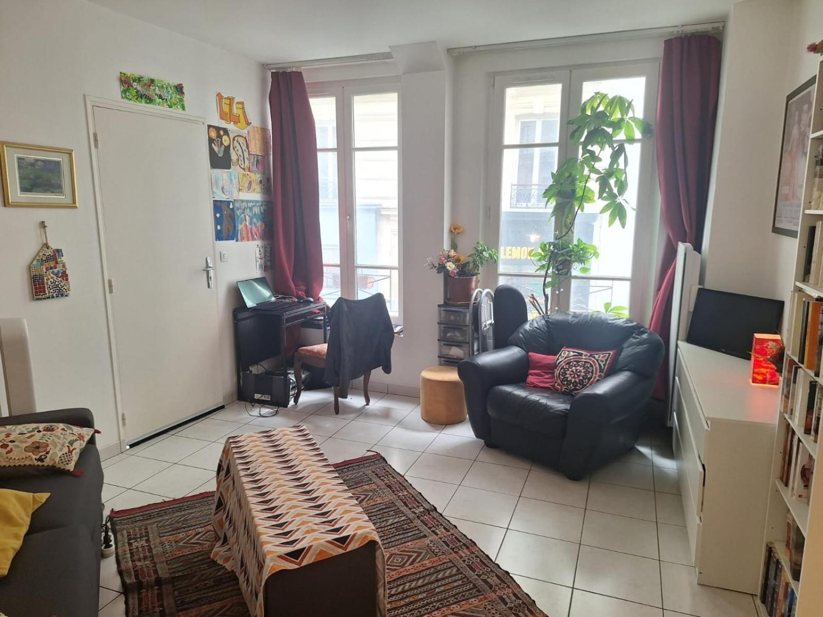 Apartment Aux Abesses Paris