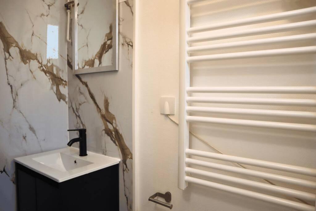 Cocon Moderne A Nation, Apartment Paris