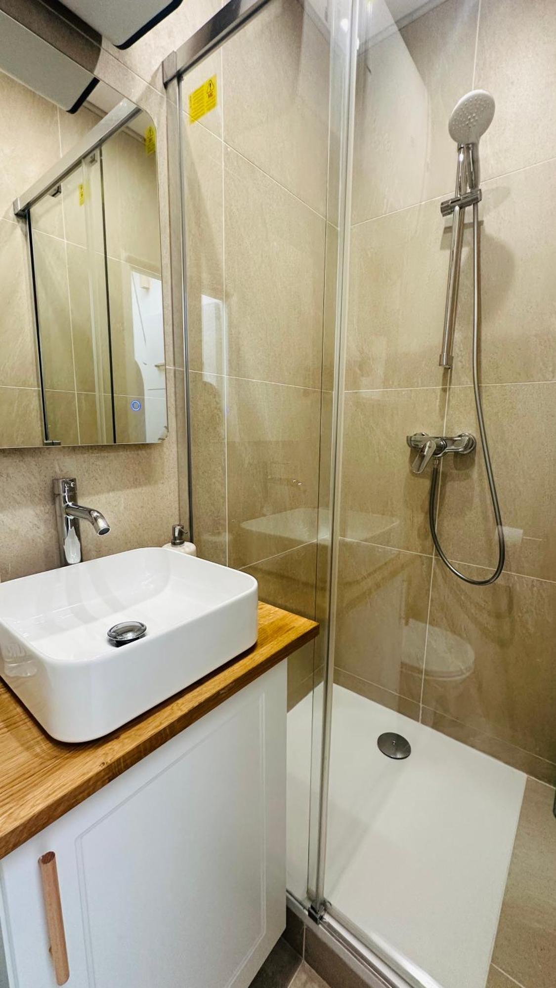 Appartement Cosy Avenue Niel Paris