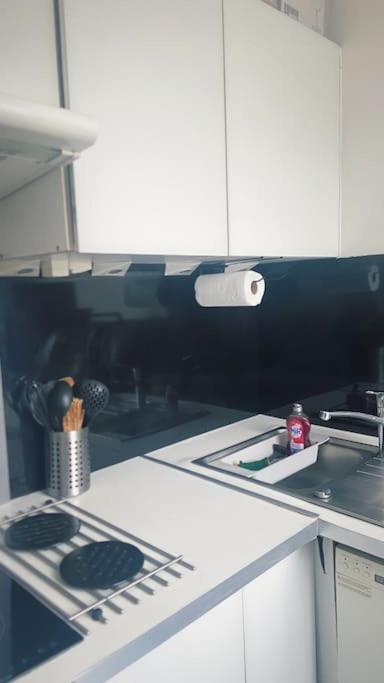 Stylish & Cosy 39m2 Studio Apartment