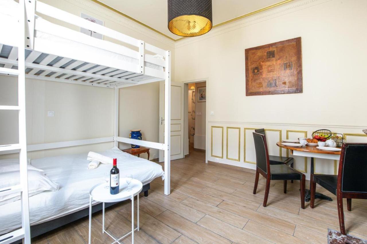 Elegante Haussmannienne Au Coeur Du 6eme