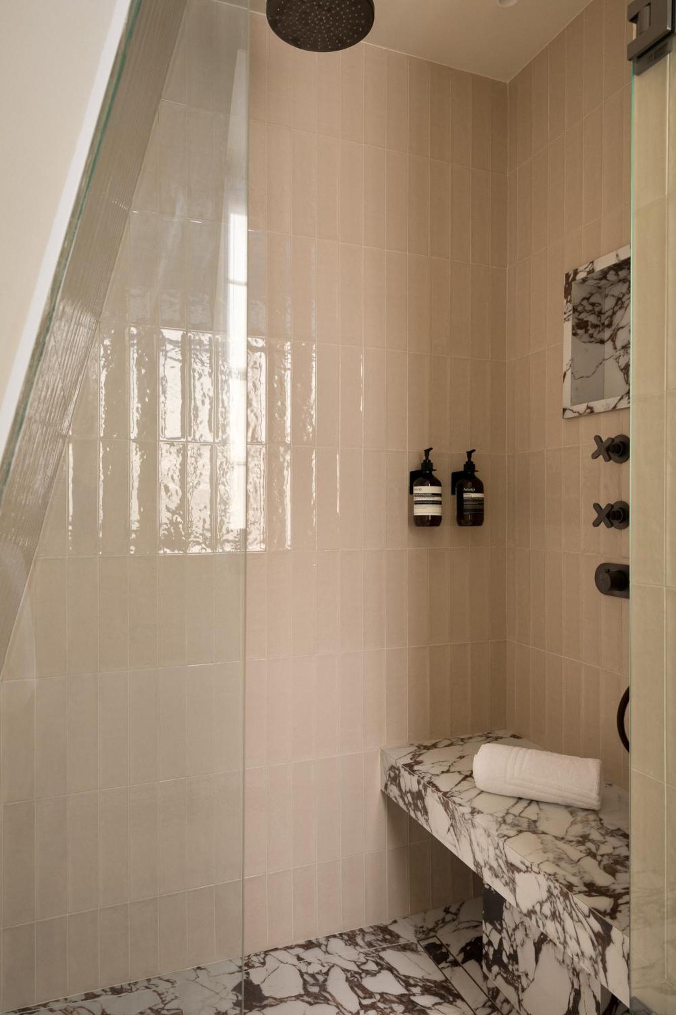 Hotel Highstay Maisons - Boetie 4*