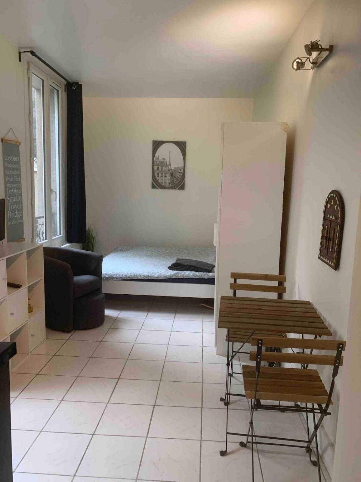 Entire - Arena La Chapelle Apartment