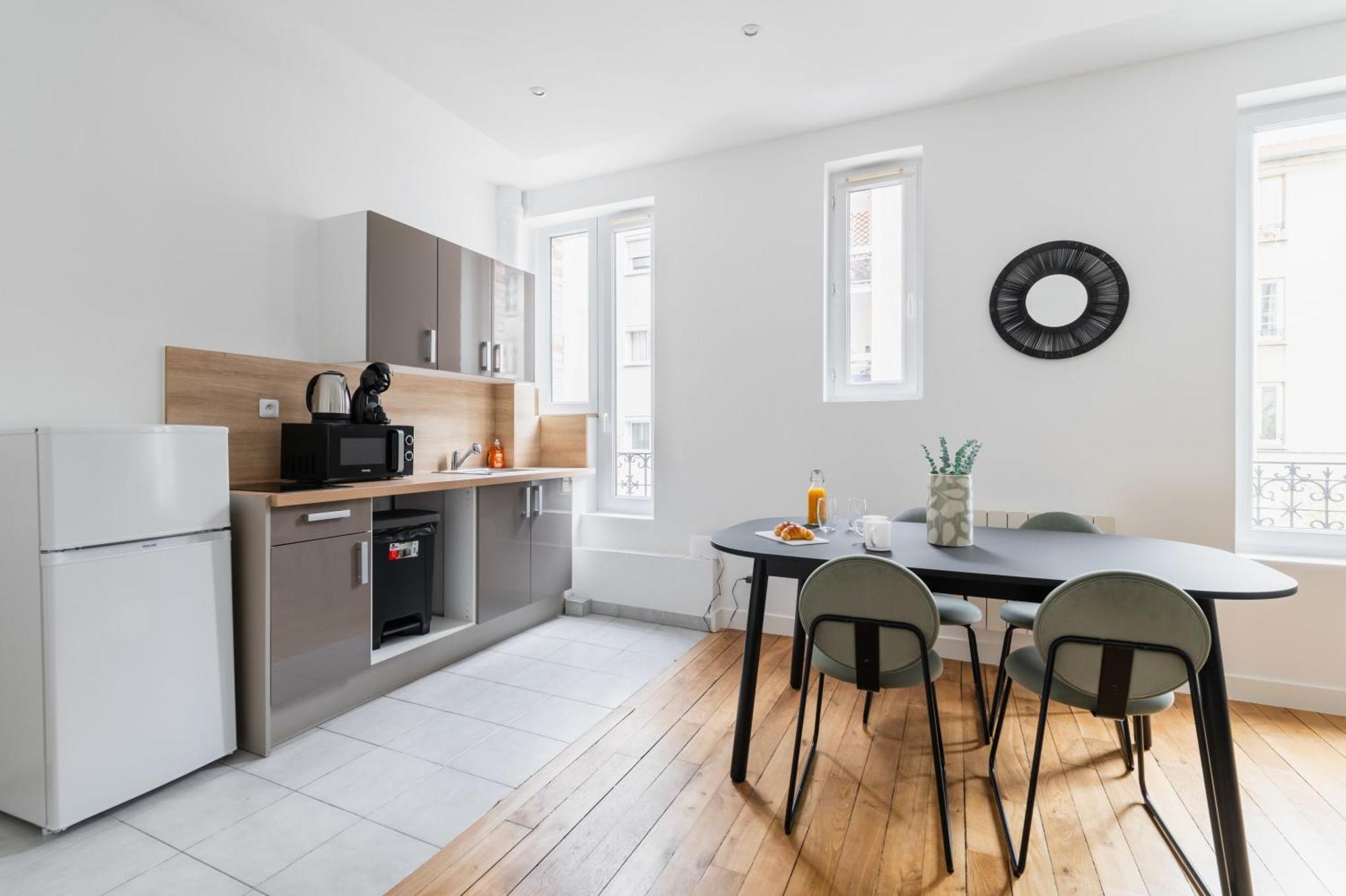 60m2 Refait A Neuf - 12 - 4p Paris