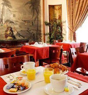 La Boetie 3* Paris